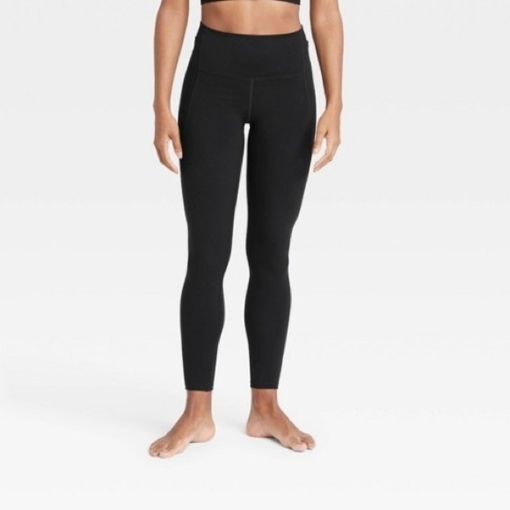 All in motion leggings quick dry activewear leggings size small NWT